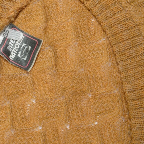 KAUFRING (West Germany) 70s, Lofted Yarn, Rib-Anchored Silhouette - Picture 2 of 4